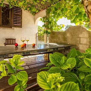 Tamara , Medolino Croazia